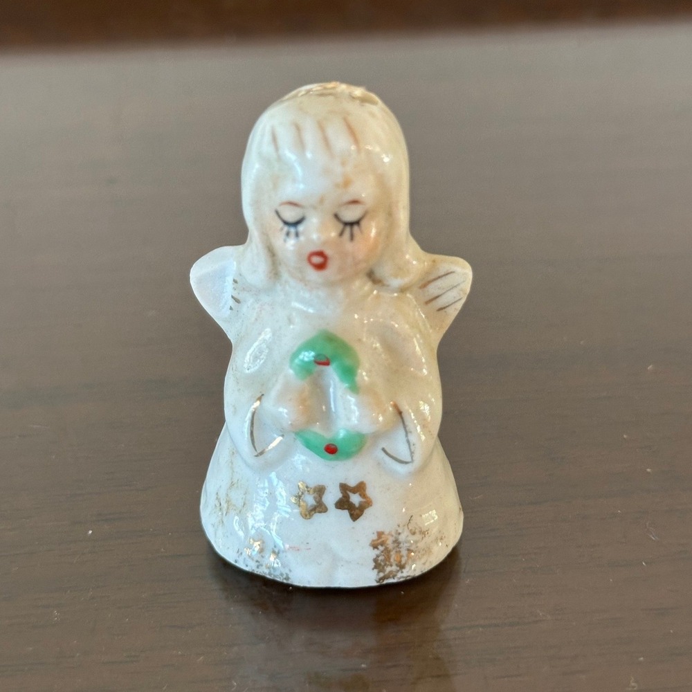 Commodore Japan Ceramic Angel Figurine Bell Christmas Ornament Wreath Gold Stars